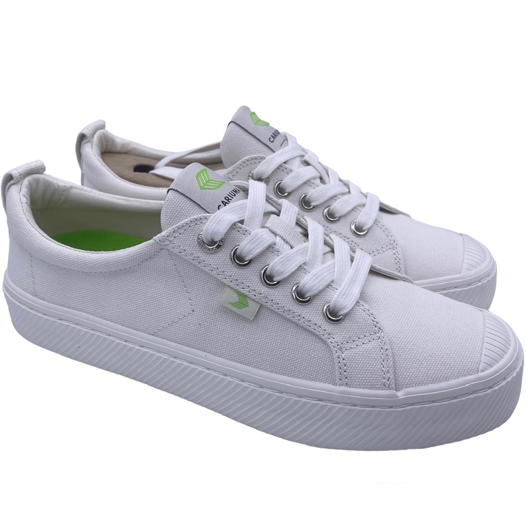 Cariuma Unisex Oca Low Off White Canvas Sneakers Size 6.5women 5mens